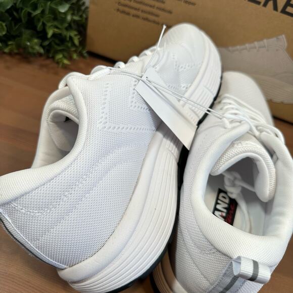 Kirkland Signature Men's Comfort Walker Sneakers Size 11 - Picture 6 of 9